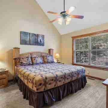 Milby Hideaway - on-Site Amenities Rooms