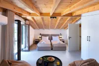 Domus Dervisi by Estia Hotels in Parelia