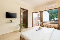 Homlee-Jumbo 1BHK-2AC-Kitchen-Lift-Parking-Tapovan - Apartments