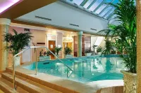 Aquapalace Hotel Prague - С бассейном