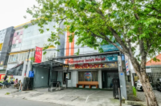 RedDoorz @ Panglima Sudirman