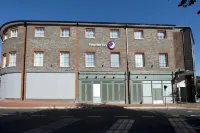Premier Inn Lewes Town Centre - parking