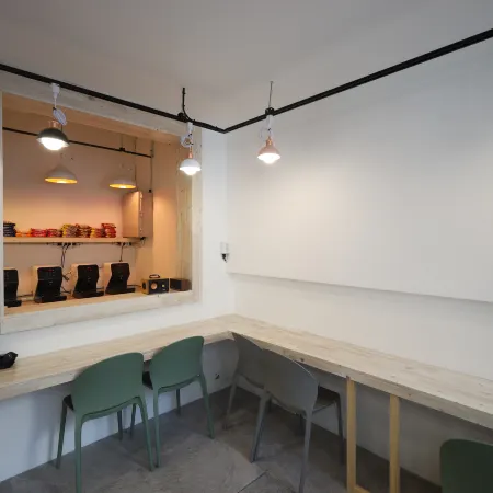 Brown Dot Yeosu Yeocheon Branch