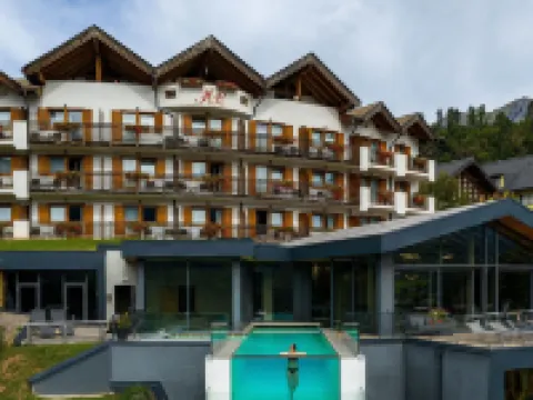 La Roccia Wellness Hotel Hotels in Cavalese