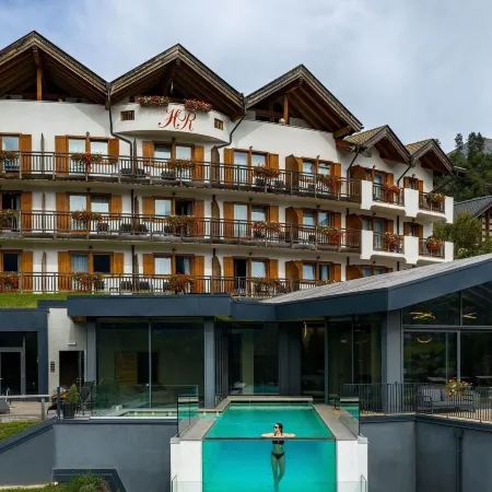 La Roccia Wellness Hotel