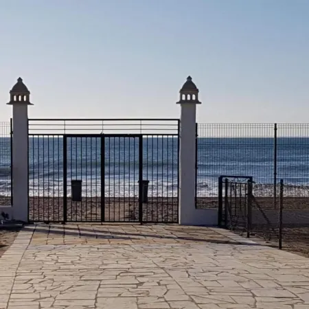Apartment with large terrace in Almeria
