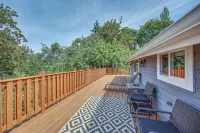 5 Mi to Dtwn Tacoma: Modern Studio Retreat - Kitchen