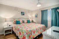1405 Waters Edge Resort 1 Bedroom Condo by RedAwning - Gym