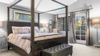 Arrowhead Chalet by AvantStay