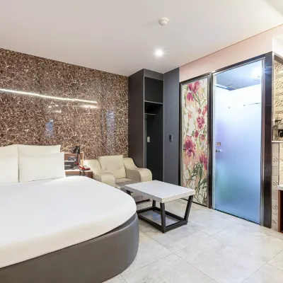 Tomato hotel โรงแรมใกล้สถานีกุลฮยอน