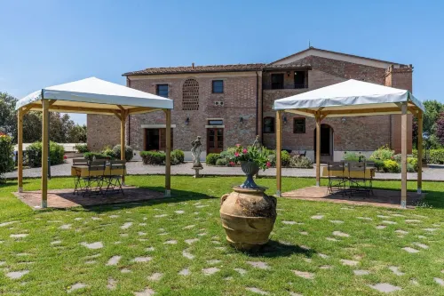 Casa Dei Mandorli Pool Wifi Peccioli Hotels in Peccioli