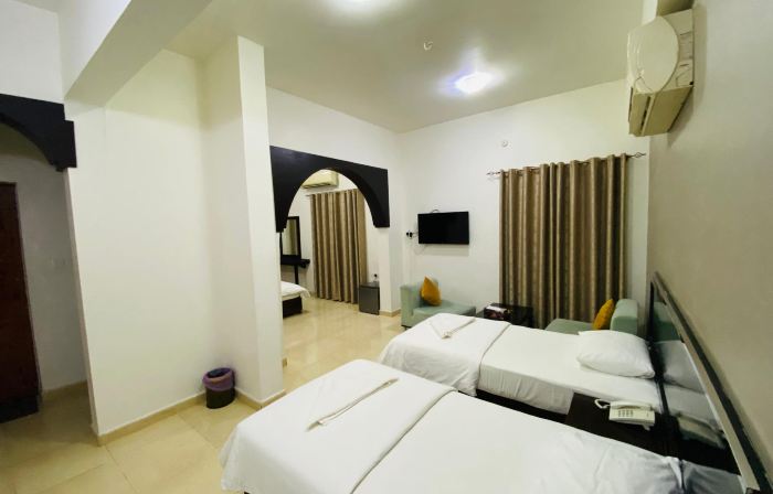 Al Multaqa Hotel