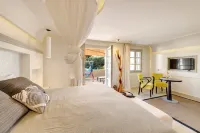 Kouros Art Hotel (Adults Only)