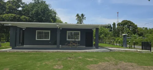 Your Dream Beachfront Escape Luxury, Nature, Fun at Juan Hombron