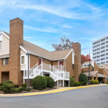 Tysons Corner Suites, A Baymont by Wyndham