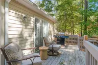 Cozy Carolina Trace 3Br w/ Relaxing Golf Course Views - Deck & Fire Table