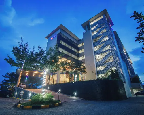 Hotel Luwansa Palangkaraya Ξενοδοχεία στην πόλη Menteng