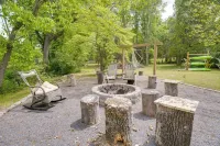 Riverfront Shenandoah Getaway w/ Kayaks & Tubes! - Wifi