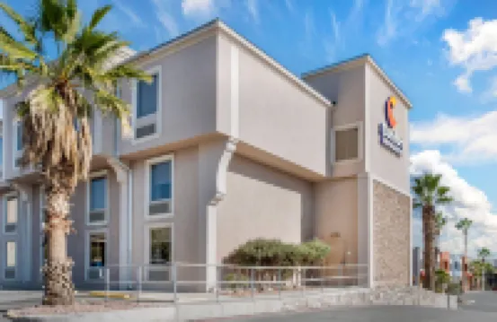 Comfort Inn & Suites I-10 Airport