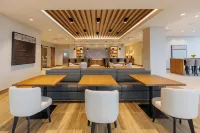 Highpoint Hotel - servizio colazione