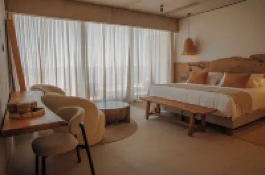 โรงแรม มาโร โรงแรมใน