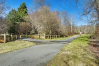 Sunny Family Home, 3 Mi to High Point Market! - 3-Star