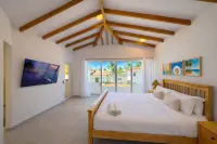 Oceanfront Villa in Amatecampo Beach - 4-stjärniga