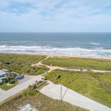 Complete Searenity by Distinctive Beach Rentals