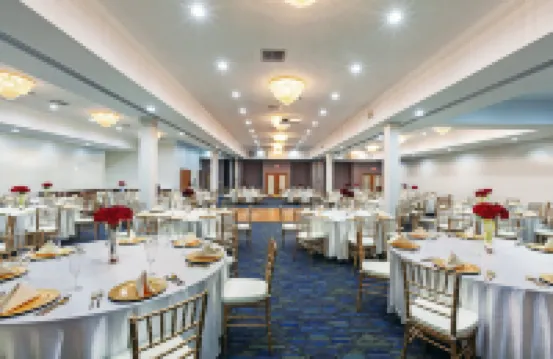 Holiday Inn Express & Suites JENKS by IHG