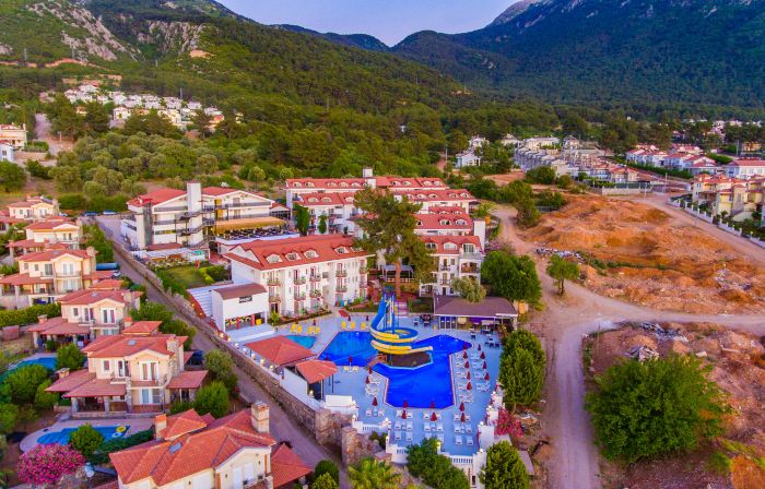 Sunshine Holiday Resort