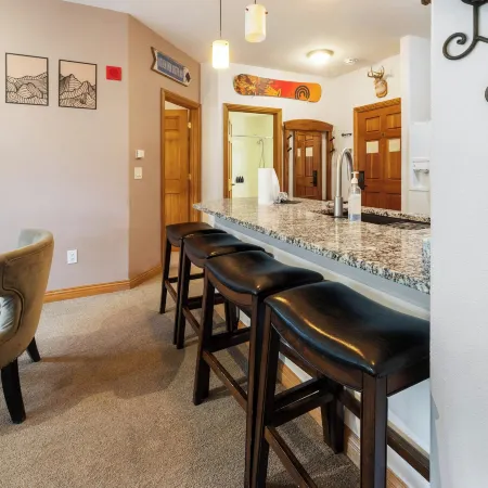 Gateway Mountain Lodge, A Vail Resorts Property Отели в г. Кистон
