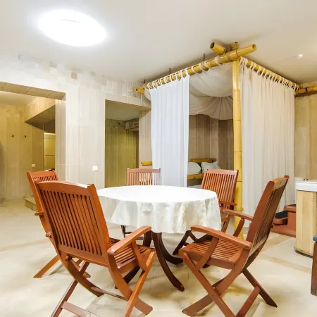 Tulip Residence & Spa Hotel