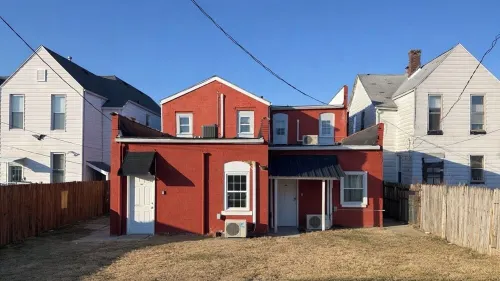 The Cardinal A / King 1BD/1BA Studio Apt