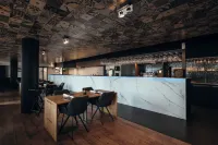 Carbon Hotel - bar