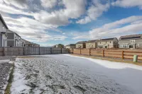 Work & Play! Denver-area Home w/ Fenced Backyard - Homestays