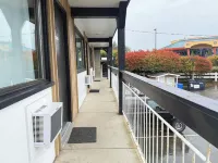 Departure Bay Motel - 2-Star