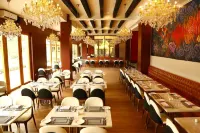 Kaachi Grand Hotel