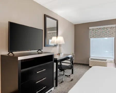 Quality Inn & Suites Union City - Atlanta South Hotels in Union City