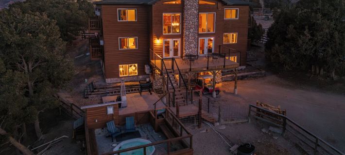 Mountain Goat Lodge Hotels in Chaffee County