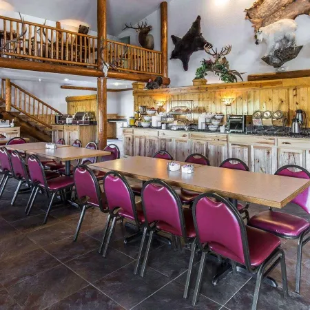 The Antler Lodge - Gardiner