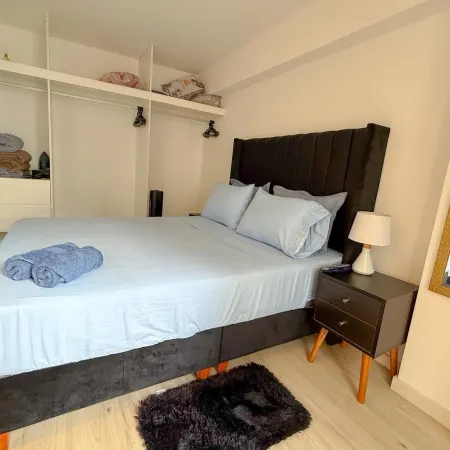 San Isidro financial district stay (404)