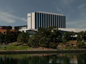 Crowne Plaza 吉朗皇冠假日飯店 by IHG