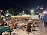 True Ski-on/ Ski-Off Townhome w/ Pool, Jacuzzi & Courts
