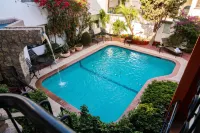 Business Hotel & Suites María Bonita - Pools