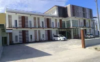 Hotel Apex Dobo Hotel di 