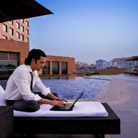 Courtyard by Marriott Gurugram Downtown
