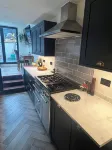 Spacious House in Guildford