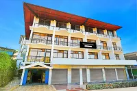 Classic With Balcony Hotel Raj - 2-Star