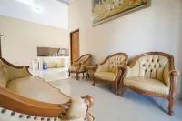Villa Maurine Prambanan