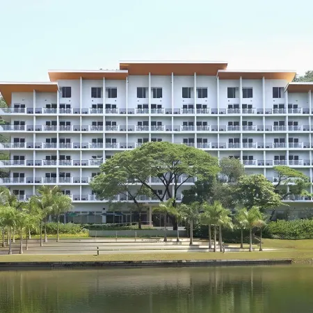 Pico Sands Hotel